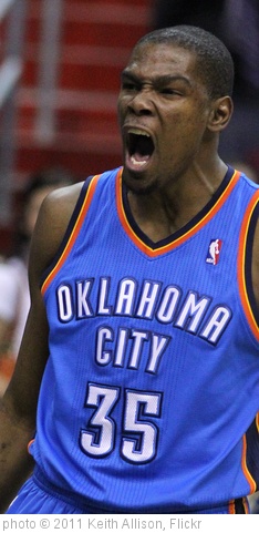 'Kevin Durant' photo (c) 2011, Keith Allison - license: http://creativecommons.org/licenses/by-sa/2.0/