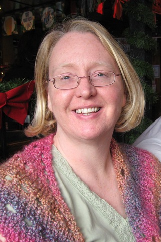[20111203ARFiberArtsEx752.jpg]