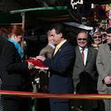 Alcalde inicia la ceremonia de inauguración.