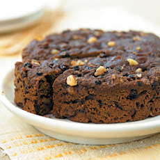 Steamed Brown Bread with Currants and Walnuts