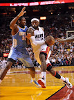 lebron james nba 121103 mia vs den 05 King James wears 5 Colorways of Nike LeBron X in 6 Games