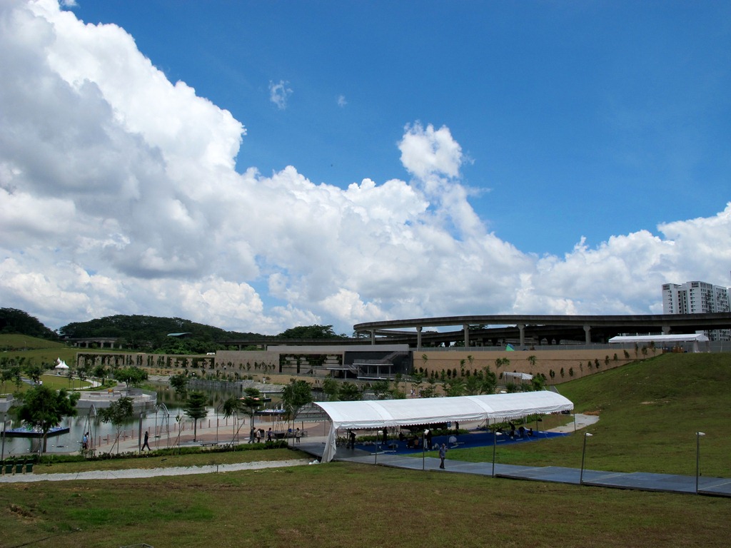 [IMG_45323.jpg]