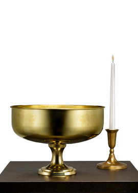 A Brass Bowl. (jamaligarden.com) A Brass Bowl. (jamaligarden.com)
