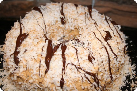 Samoa Cake