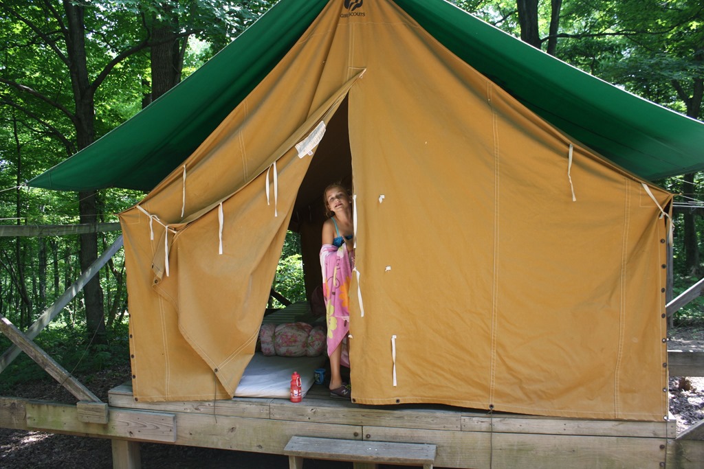 [kid%2520at%2520summer%2520camp%255B4%255D.jpg]