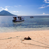 Siladen Beach Siladen Beach.jpg