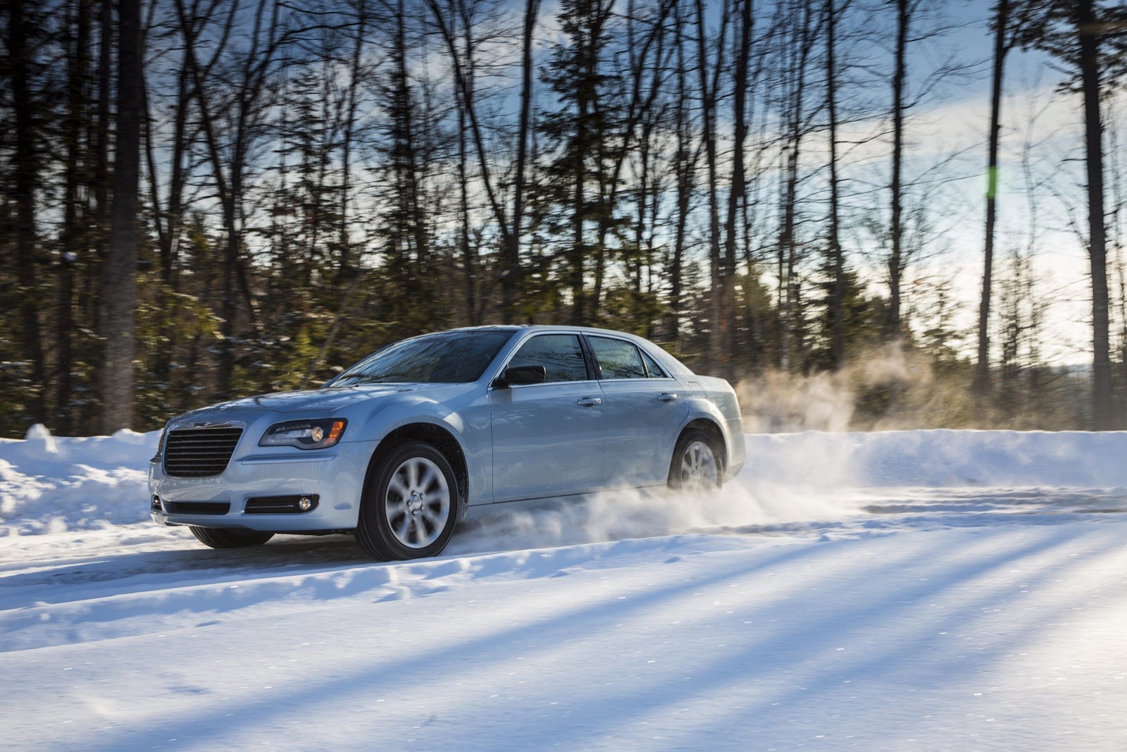 [2013-Chrysler-300-Glacier-17%255B2%255D.jpg]