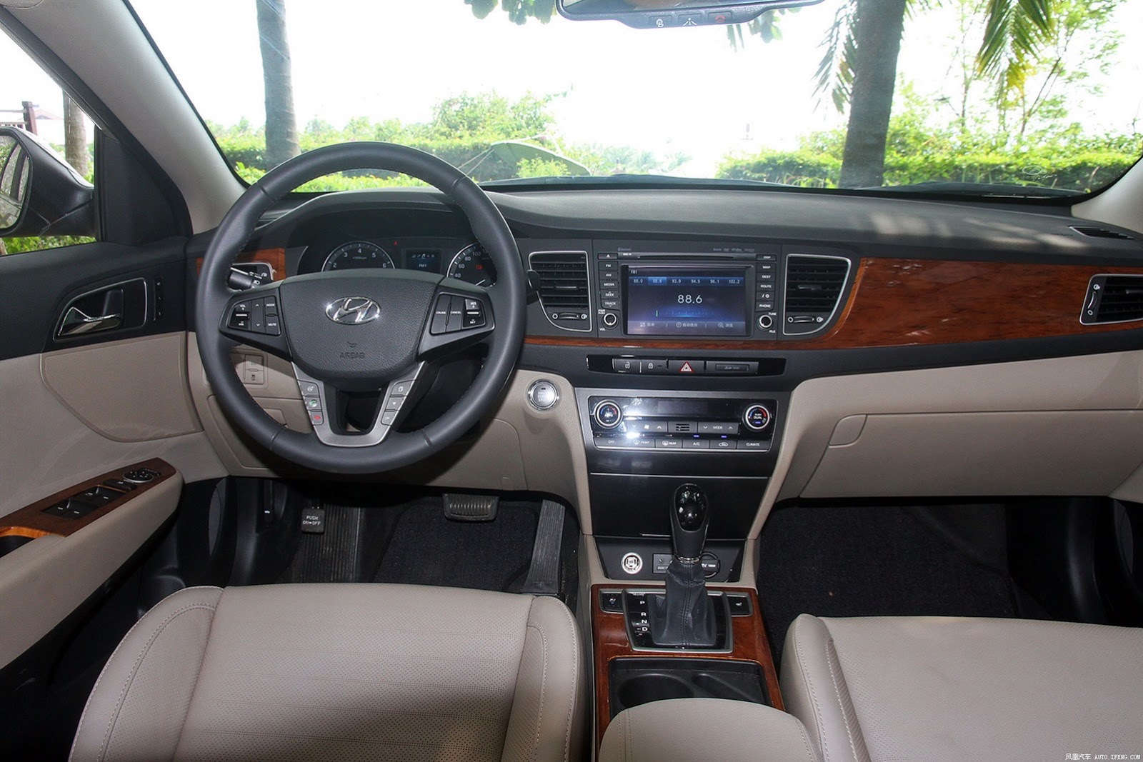 [Hyundai-Mistra-Sedan-41%255B2%255D.jpg]