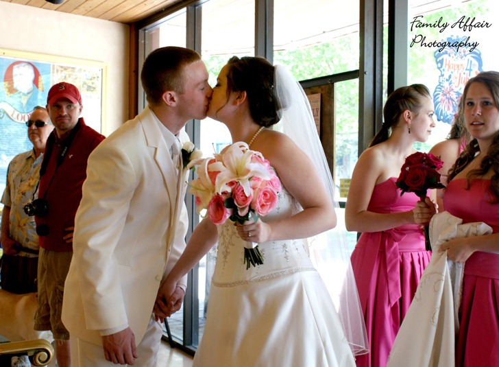 [Spokane-Wedding-Photographer-193.jpg]