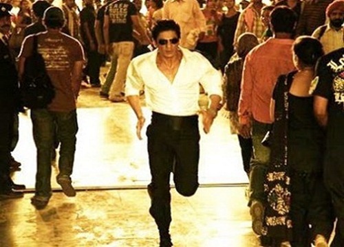 Shahrukh Khan Movie Ra. One Wallpapers 2011 : Diwali Release Ra. One Film Photos