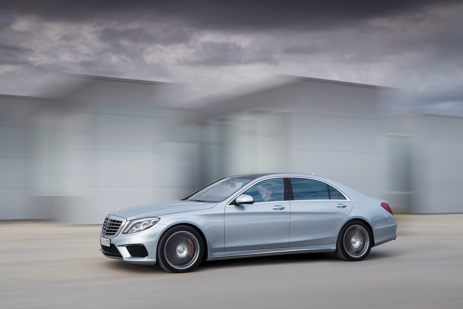 [2014-Mercedes-S63-AMG-1%255B2%255D.jpg]