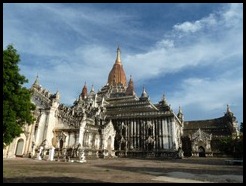Myanmar, Bagan, Ananda Temple, 7  September 2012 (30)