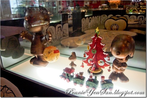 Charlie Brown Cafe (39)