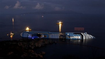 Italy Cruise Aground
