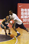 other event 110814 asia tour chengdu 1 09 The 2011 LeBron James Basketball Tour Visits Chengdu (China)