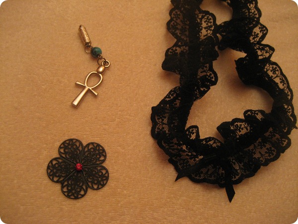 trinkets trinkets