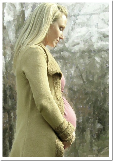 mom and baby to be in charcol lightened