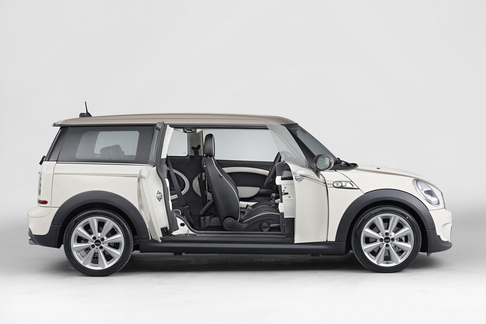 Mini-Clubman-Bond-Street-29[2].jpg