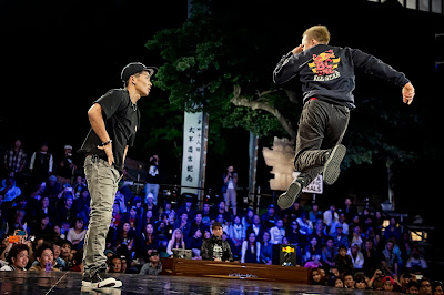 Japanese B-Boy Taisuke battles fellow countryman B-Boy Nori in the semifinals at Red Bull BC One Asia Pacific Final, at Kushida Shrine, in Fukuoka, Japan, on October 12, 2013. // Nika Kramer/Red Bull Content Pool // P-20131015-00126 // Usage for editorial use only // Please go to www.redbullcontentpool.com for further information. //