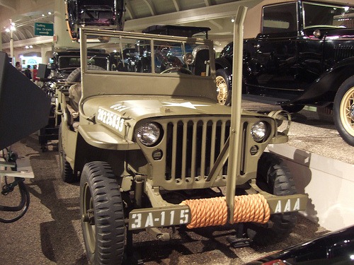 [JEEP-WITH-DECAP-BAR2.jpg]