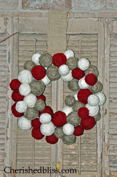 [yarn%2520ball%2520wreath%25202%255B3%255D.png]