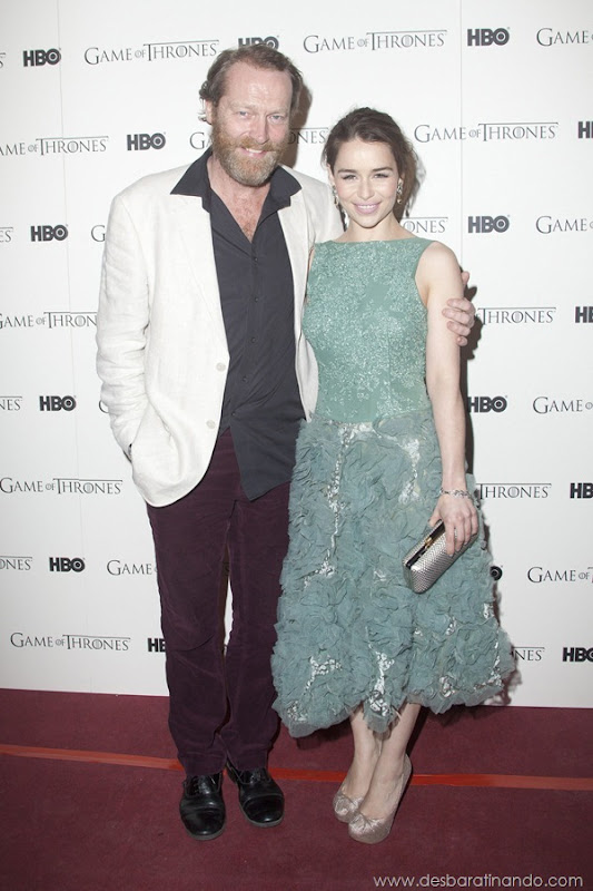 emilia-clarke- Daenerys-Targaryen-linda-sexy-game-of-trhones-guerra-dos-tronos-sexta-proibida-desbaratinando (13)