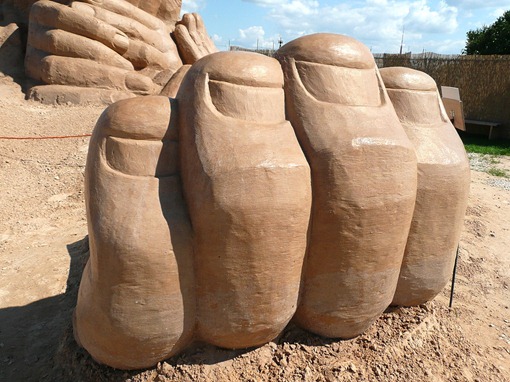 Magic sand