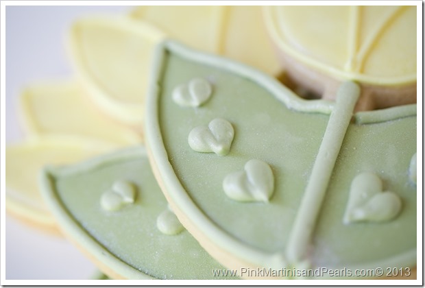 tulip bridal shower cookies