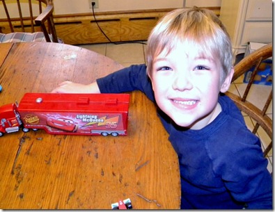 Playing cars at the table 006 (640x474) Playing cars at the table 006 (640x474)