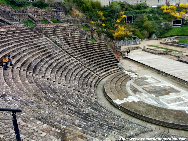 teatro-romano-lyon.jpg