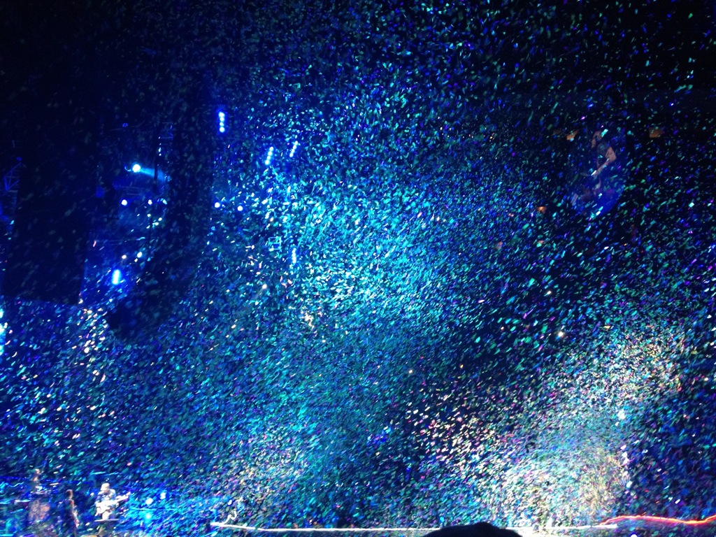 [confetti%255B6%255D.jpg]