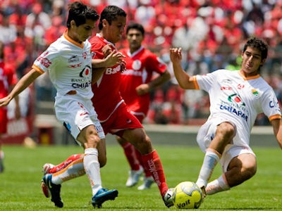[Jaguares%2520vs%2520Toluca%255B3%255D.jpg]