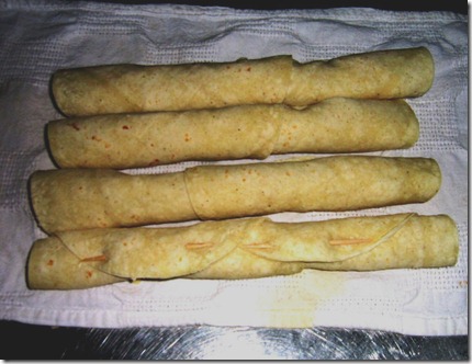 4 FLAUTAS LISTAS PARA FREIR 4 FLAUTAS LISTAS PARA FREIR