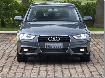 AUDI - A4 - MARÇO 2013