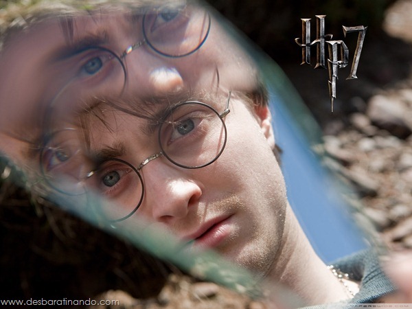 harry-potter-and-the-deathly-hallows-wallpapers-desbaratinando-reliqueas-da-morte (33)