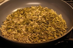 rye-sourdough-pumpkin-sunflower-seeds005