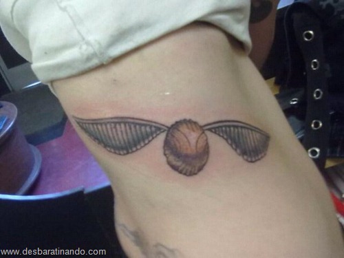 tatuagens harry potter tattoo reliqueas da morte bruxos fan desbaratinando (10) tatuagens harry potter tattoo reliqueas da morte bruxos fan desbaratinando (10)