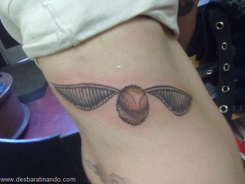 tatuagens harry potter tattoo reliqueas da morte bruxos fan desbaratinando (10)