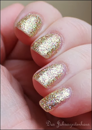 Gold Color Club Unter The Mistle Toe Collection Gingerbread 5