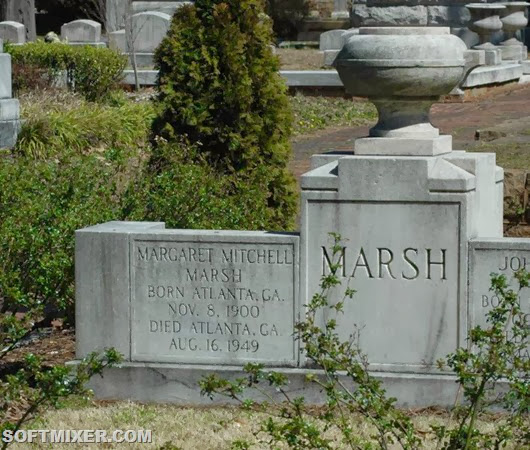 706px-MargaretMitchell-grave 706px-MargaretMitchell-grave