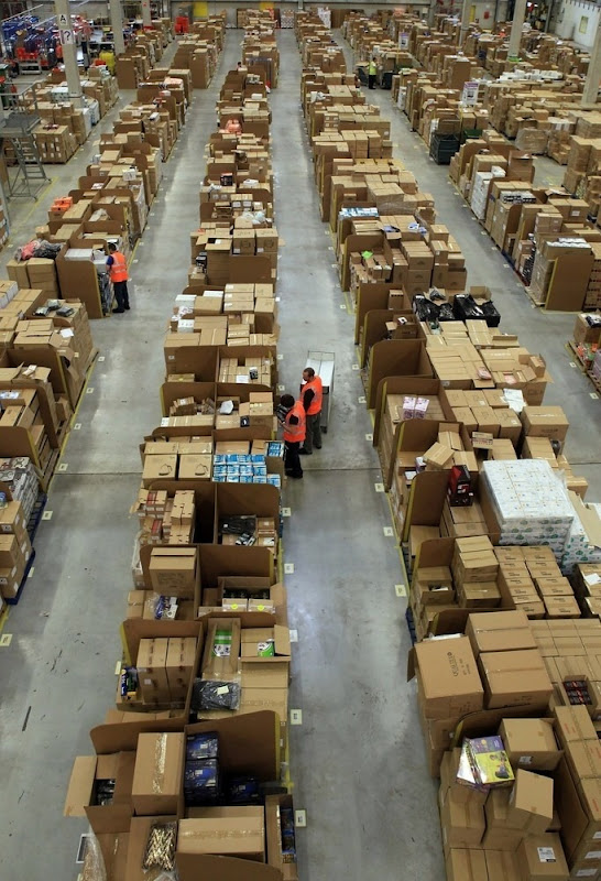 amazon-warehouse-11 amazon-warehouse-11