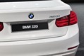BMW-320i-10