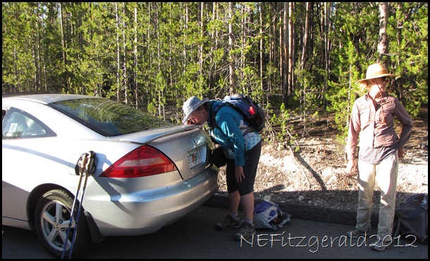 IMG_3015Kissing TheCar IMG_3015Kissing TheCar