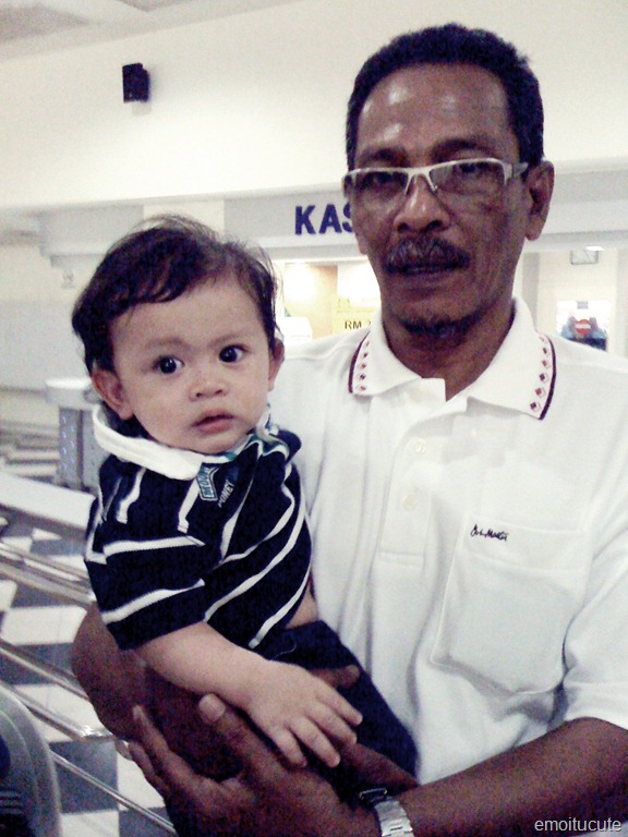 [abah%2520dan%2520ariel%255B4%255D.jpg]