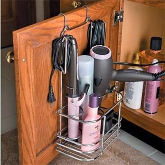 Use um suporte para guardar os seus aparelhos de cabelo. suporte para guardar secador cabelo