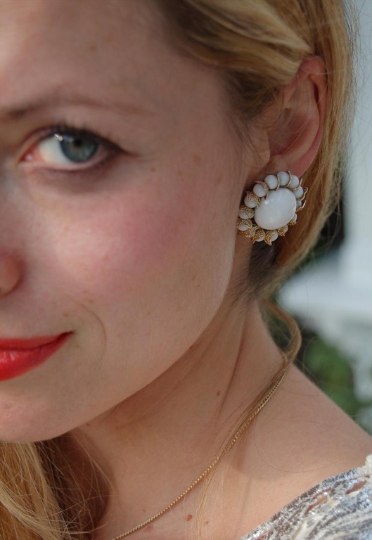 50’s White & Gold Tone Statement Earrings, £15, Belle Amie Vintage 50’s White & Gold Tone Statement Earrings, £15, Belle Amie Vintage