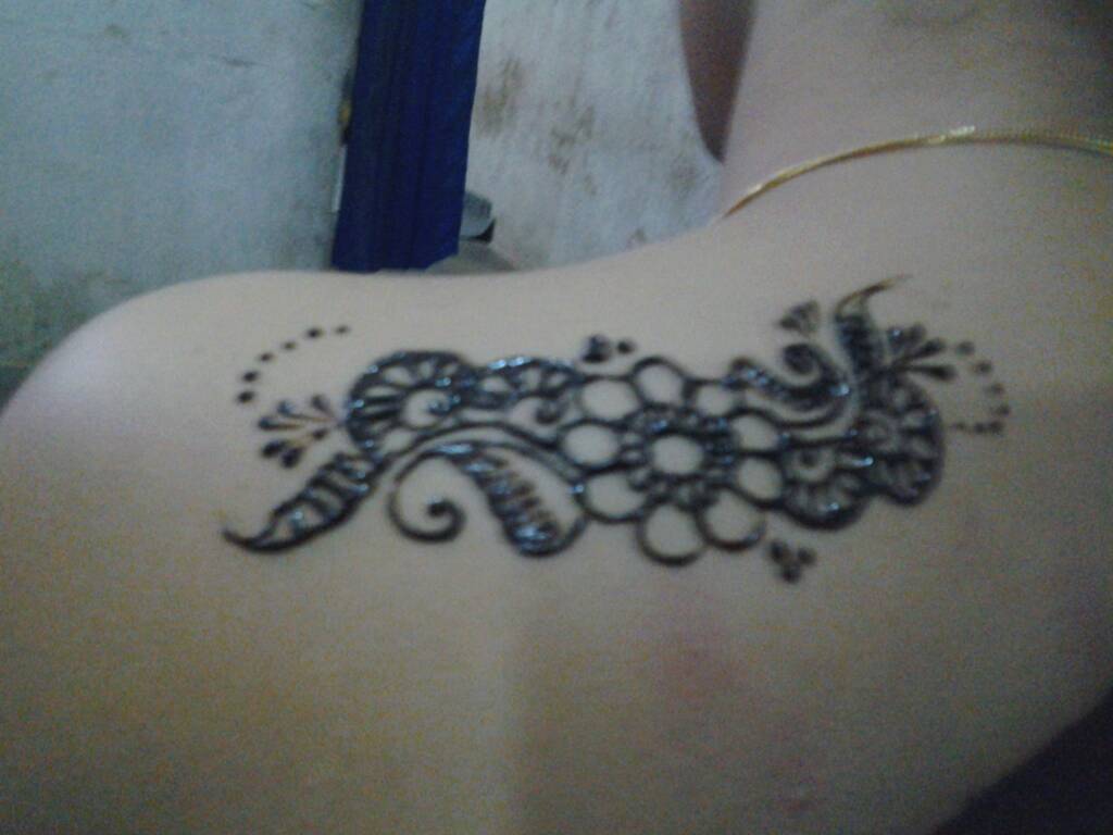 Alfiy Henna Surabaya Alfiy Henna Surabaya
