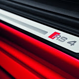 Audi_RS4_Avant_24.jpg