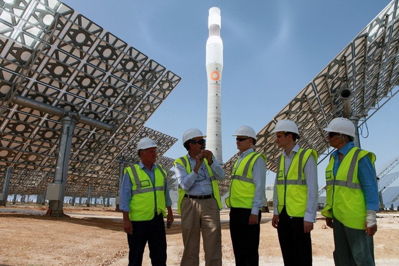 وزاره الكهرباء في اسبانيا  Gemasolar-power-plant-5