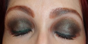 eyes with Laura Mercier Tempting Green eye shadow and Envy Creme Eyeliner_closed